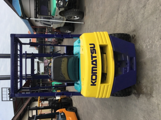 ขาย โฟรคลิฟท์ โคมะสุ ขีด 11 ดีเซล 1.5 ตัน เสา 4 เมตร