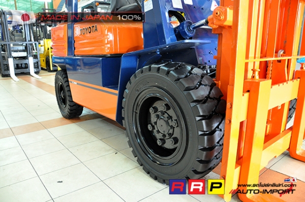 ขายรถโฟล์คลิฟท์มือสอง TOYOTA รุ่น 5FD30-42248 นำเข้าจากประเทศญี่ปุ่น 100\% ไม่เคยใช้งานในไทย ขายรถโฟล์คลิฟท์มือสอง TOYOTA รุ่น 5FD30-42248 นำเข้าจากประเทศญี่ปุ่น 100\% ไม่เคยใช้งานในไทย