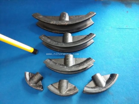 เครื่องดัดท่อโลหะ ASHITA รุ่น HHW-2J รหัสสินค้า 81004871ราคา 7,800 บาทโทร 087-677-3704 Line ID:nihonmono เครื่องดัดท่อโลหะ ASHITA รุ่น HHW-2J รหัสสินค้า 81004871ราคา 7,800 บาทโทร 087-677-3704 Line ID:nihonmono