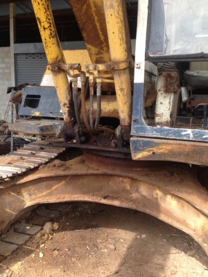 ขาย แบคโฮ KOMATSU PC100-5 ขายคู่ รถเทรลเลอร์ ISUSU ขาย แบคโฮ KOMATSU PC100-5 ขายคู่ รถเทรลเลอร์ ISUSU