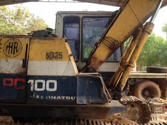 ขาย แบคโฮ KOMATSU PC100-5 ขายคู่ รถเทรลเลอร์ ISUSU ขาย แบคโฮ KOMATSU PC100-5 ขายคู่ รถเทรลเลอร์ ISUSU