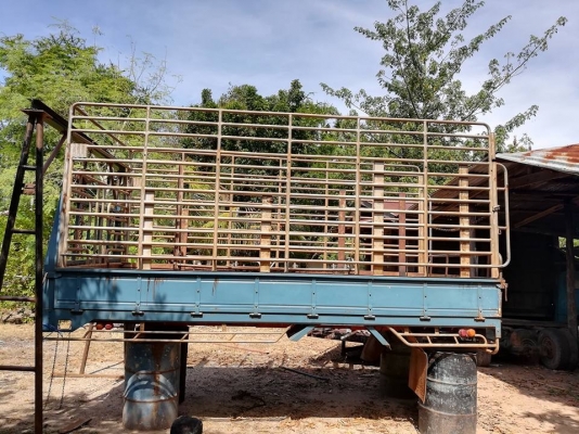 &ldquo;ขาย กระบะ 4.40 เมตร พร้อมคอกเหล็กแป๊ป อย่างดี คลัทซี 0.75 เมตร โทร 086-071-8989 คุณป๋อง