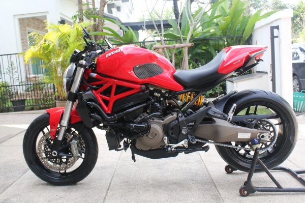 ((ฟรีดาวน์)) DUCATI Monster821 ปี2015 รถสวย พร้อมของแต่ง