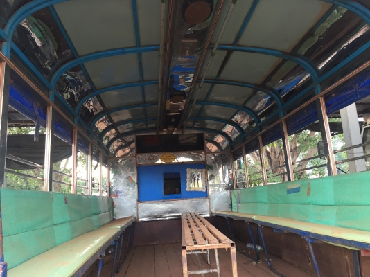 NKR58LX5Tนักเรียนโดยสาร