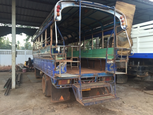 NKR58LX5Tนักเรียนโดยสาร