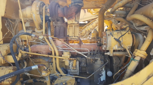 ขาย แทรกเตอร์ CAT D7G เกียร์ตัด ตีนไก่ ใบเต็ม โซ่ 70\% เอกสารใบอินวอยซ์