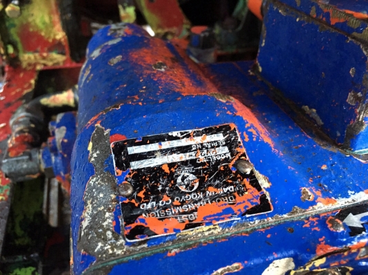 ขาย 290.000บาท รถเกี่ยวข้าวอุ้ม2.2ตัน เครื่องดีปั้มแรง  ใบแทรคใหม่ พร้อมใช้งาน