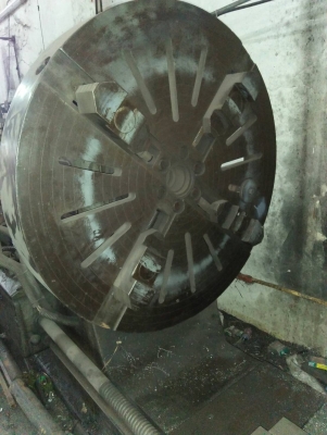 กลึงยาว8ฟุต สวิงคอ1.50เมตร สวิงผ่านป้อม600 รูผ่าน2"3/4  2เพลามีเบลคหน้ารางกว้าง600พร้อมใช้ครับ