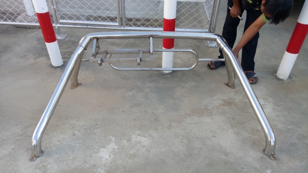 ขายโรลบาร์ พร้อมแท่นวางมอเตอร์ ขายโรลบาร์ พร้อมแท่นวางมอเตอร์