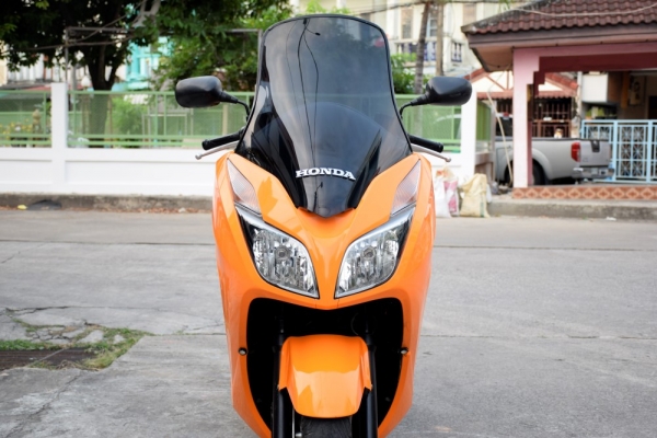 Forza 300 2014 มือเดียว สีสวยมาก Forza 300 2014 มือเดียว สีสวยมาก