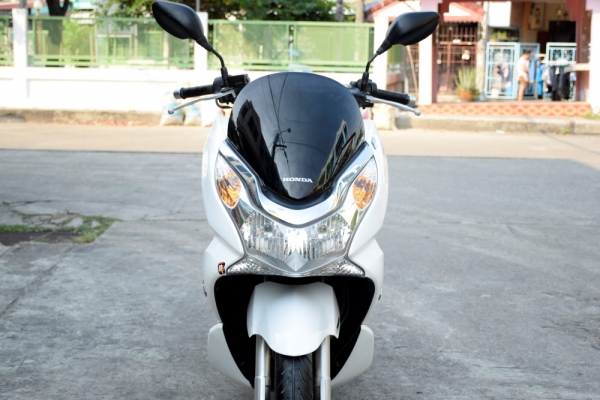 Pcx 150i รถบ้านแท้ สภาพดีมากๆ Pcx 150i รถบ้านแท้ สภาพดีมากๆ