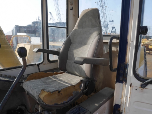 ขายรถขุดนำเข้าจากประเทศญี่ปุ่นkomatsu pc60-6 ถึงไทยเร็วๆนี้ สนใจติดต่อสอบถาม 092-3309229 อีด