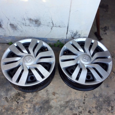 ล้อพร้อมฝาครอบ ฮอนด้าถอดป้ายแดงขอบ 15