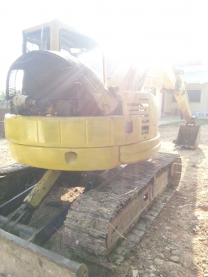 ขาย รถ แมคโฮ โคมัตซุ 75 รุ่น UU 2 คอนโทน สั้น ( เล่ม ทะเบียน พร้อมโอน )