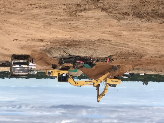 ขายรถแบ็คโฮ KOMATSU PC200-8 ด่วนครับราคาไม่แพงครับรถของผมเองไม่ผ่านคนกลางครับ