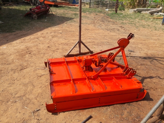 เครื่องตัดหญ้า พ่วงท้ายแทคเตอร์ เครื่องตัดหญ้า พ่วงท้ายแทคเตอร์