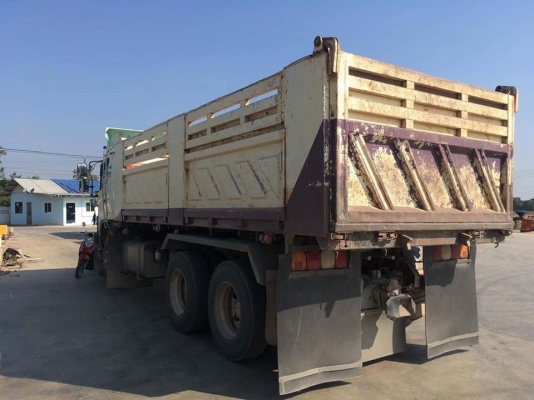 Hino 320 แรง ปี49 Hi-Torque ดั้มพ์สามมิตร แม่เดี่ยวมีระบบลาก เดิมๆบางๆ เครื่องเกียร์เดิม หัวบาง แต่งหน้าเป็นรุ่นซีรี่ 500 พร้อมใช้งาน Hino 320 แรง ปี49 Hi-Torque ดั้มพ์สามมิตร แม่เดี่ยวมีระบบลาก เดิมๆบางๆ เครื่องเกียร์เดิม หัวบาง แต่งหน้าเป็นรุ่นซีรี่ 500 พร้อมใช้งาน