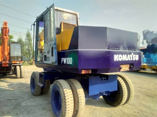 KOMATSU PW 100-3