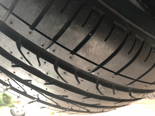 ยางใหม่ Bridgestone Dueler HP 255-55-18