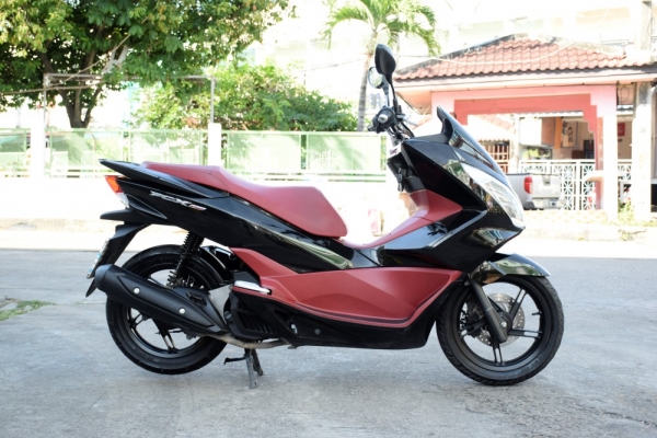 Pcx 150i 2015 รถบ้านแท้ มือเดียว สด-ผ่อน รูดบัตรได้ Pcx 150i 2015 รถบ้านแท้ มือเดียว สด-ผ่อน รูดบัตรได้