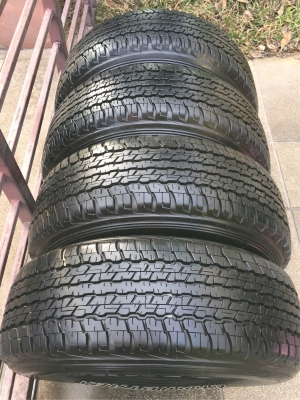 ยาง All Dunlop 265 70 16 กลางปี16 ดอกเต็ม ไม่มีปะ เนื้อนิ่มๆ ใช้ยาว ราคาไม่แพง
