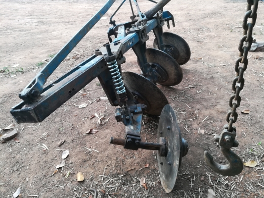 ขายผานสามโครงสี่ทีที