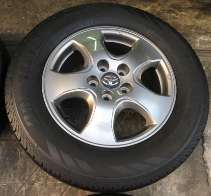ล้อแม็ก Toyota Vigo Champ สีเทาดำ ขอบ 16 พร้อมยาง 215-65-16 ปี 14