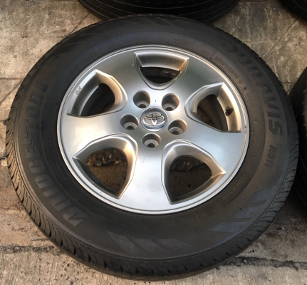 ล้อแม็ก Toyota Vigo Champ สีเทาดำ ขอบ 16 พร้อมยาง 215-65-16 ปี 14