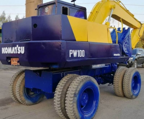ขาย 675,000 บาท รถแบคโคล้อยาง KOMATSU PW100-3  เล่มทะเบียน 2 เพลา ระบบกึ่งไฟฟ้า รถสวย เซ็สระบบใหม่ทั้งคัน พร้อมลุยงาน เครื่องยนต์ รุ่นเดียวกับ 200-5 เทอร์โบ เครื่องแน้น ปั้มแรง แอร์มี   รถอยู่ กทม โทร 0610710295