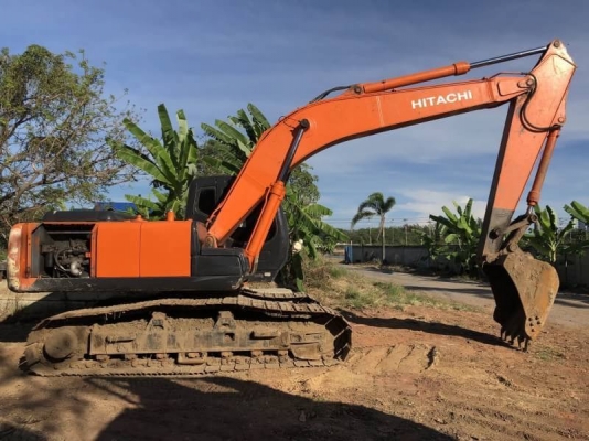 ขาย 995,000  HITACHI ZX 200-1 ปี ชม. 17,xxx เครื่องดี ปั้มแรง เอวแน่น ไฟฟ้าครบ โช่บาง ใบสวย เอกสารแจ้งจำหน่าย รถอยู่ นครปฐม 090-772-3710 090-772-3708