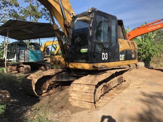 ขาย 950,000 CATTERPILAR 320D ทำงาน 17,xxx ชม เครื่องดี ปั้มแรง เอวใหม่ ไฟฟ้าครบ ช่วงล่างอ่อน  เอกสารแจ้งจำหน่าย รถอยู่  นครปฐม 090-772-3710 090-772-3708