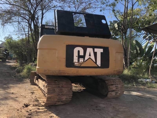 ขาย 950,000 CATTERPILAR 320D ทำงาน 17,xxx ชม เครื่องดี ปั้มแรง เอวใหม่ ไฟฟ้าครบ ช่วงล่างอ่อน  เอกสารแจ้งจำหน่าย รถอยู่  นครปฐม 090-772-3710 090-772-3708