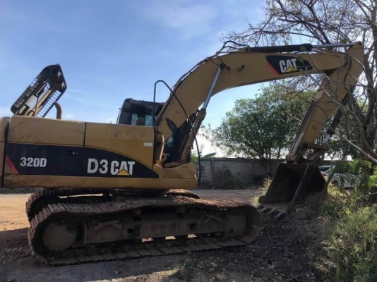 ขาย 950,000 CATTERPILAR 320D ทำงาน 17,xxx ชม เครื่องดี ปั้มแรง เอวใหม่ ไฟฟ้าครบ ช่วงล่างอ่อน  เอกสารแจ้งจำหน่าย รถอยู่  นครปฐม 090-772-3710 090-772-3708