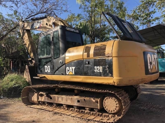 ขาย 950,000 CATTERPILAR 320D ทำงาน 17,xxx ชม เครื่องดี ปั้มแรง เอวใหม่ ไฟฟ้าครบ ช่วงล่างอ่อน  เอกสารแจ้งจำหน่าย รถอยู่  นครปฐม 090-772-3710 090-772-3708