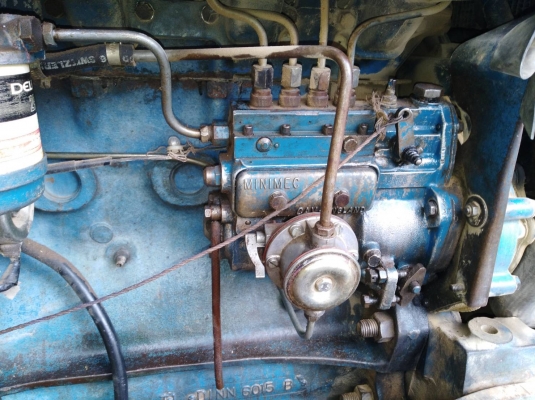 ขายเครืีองจักรกลการเกษตร