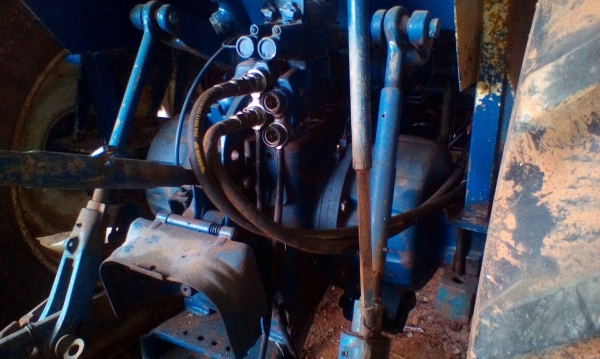 ขาย580,000รถไถฟอร์ดพร้อมใช้