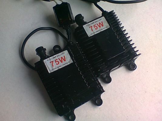 บัลลาสต์ไฟซีนอล 75w AC
