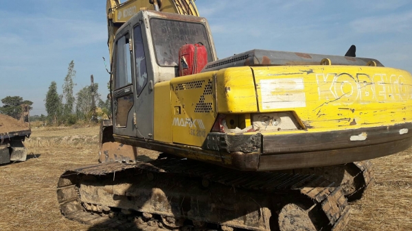 ขายด่วนSK200-3เก่งเทา ไฟฟ้าเต็ม แอรหนาว เอกสารแจ้งจำหน่ายจากอริยะ สภาพดี สวยเดิม ไม่เคยทำสี ซีเรี่ยลสูง