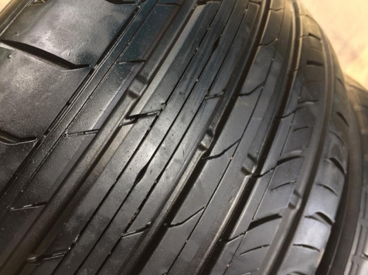 ขายยาง TOYO C1S 245-35-19 ปี16 ตุ่มหน้ายางลางๆ ไร้ตำหนิ คู่ละ 7,500 บาท