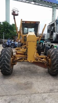 รถเกรด CATERPILLAR รุ่น143 H