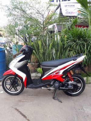 Yamaha Mio 125 รุ่น RR สีดำแดงขาว (ล้อแม็กซ์) ขี่หล่อเท่ห์กันไปเลย