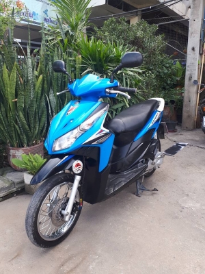 Click i สีน้ำเงินดำ ปี 2555 ลาย Tune up คุ้มค่าประหยัดน้ำมัน