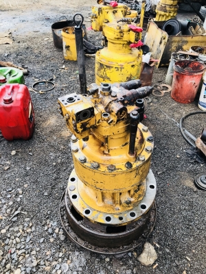 ขายมอเตอรสวิง CAT320D