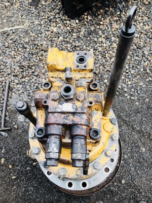 ขายมอเตอรสวิง CAT320D