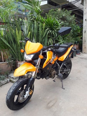NEW KSR สีส้มดำ ปี 2556 (ล้อแม็กซ์แท้) รถสปอร์ต หล่อมาก ขับเท่ห์ฝุดๆ NEW KSR สีส้มดำ ปี 2556 (ล้อแม็กซ์แท้) รถสปอร์ต หล่อมาก ขับเท่ห์ฝุดๆ