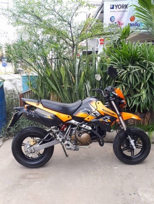 NEW KSR สีส้มดำ ปี 2556 (ล้อแม็กซ์แท้) รถสปอร์ต หล่อมาก ขับเท่ห์ฝุดๆ NEW KSR สีส้มดำ ปี 2556 (ล้อแม็กซ์แท้) รถสปอร์ต หล่อมาก ขับเท่ห์ฝุดๆ