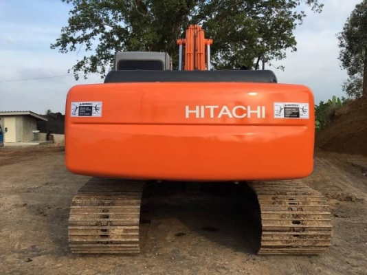 ขายด่วน!! HITACHI ZX200-1 4900 ชั่วโมง สภาพสวยมากค่ะ