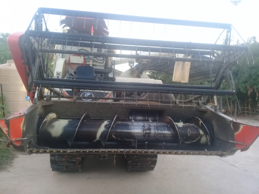 ขายรถเกี่ยวข้าว พร้อมเทลเลอร์ ขายรถเกี่ยวข้าว พร้อมเทลเลอร์