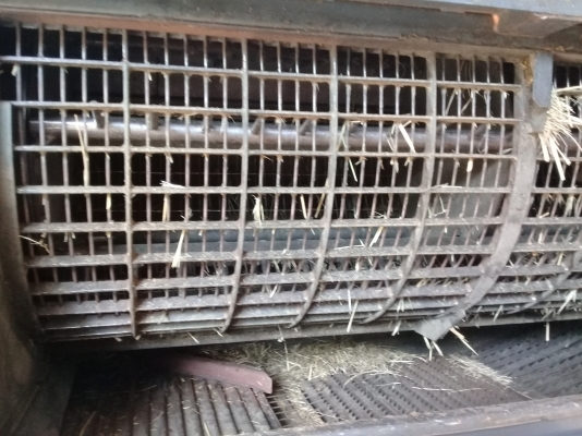 ขายรถเกี่ยวข้าว พร้อมเทลเลอร์ ขายรถเกี่ยวข้าว พร้อมเทลเลอร์