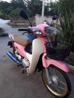 รุ่นใหม่ล่าสุด Dream SUPER Cup (สตาร์ทมือ ) สีชมพูขาว ปี 2559 รถสวยวิ๊ง